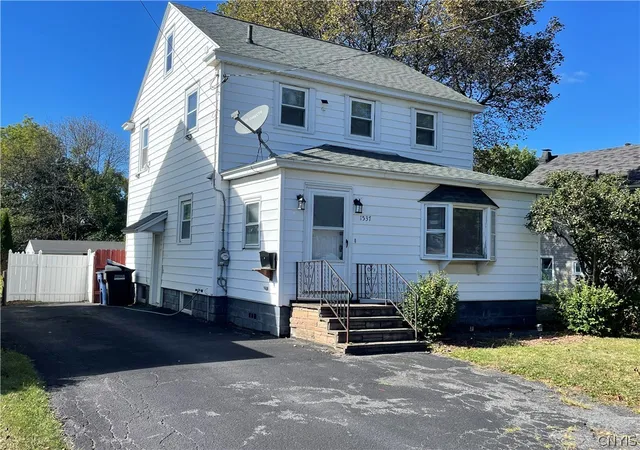 Photo 1 of Sale Pending at 1537 Lemoyne Ave, Syracuse, NY 13208 | MLS# S1710882 | Listing updated on 2026-09-01