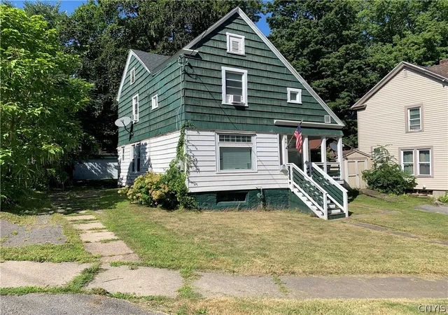 Photo 2 of Single family home for sale at 94 Worth St, Fulton, NY 13069 | MLS# S1707344 | Listing updated on 2026-09-08