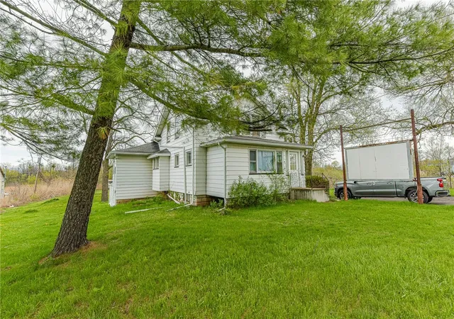 Photo 2 of Multi family home for sale at 5058 W Ridge Rd, Parma, NY 14559 | MLS# R1710835 | Listing updated on 2026-08-31