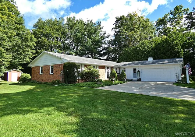 Photo 2 of Sale Pending at 27 Ellis Ave, Concord, NY 14141 | MLS# B1710900 | Listing updated on 2026-09-08