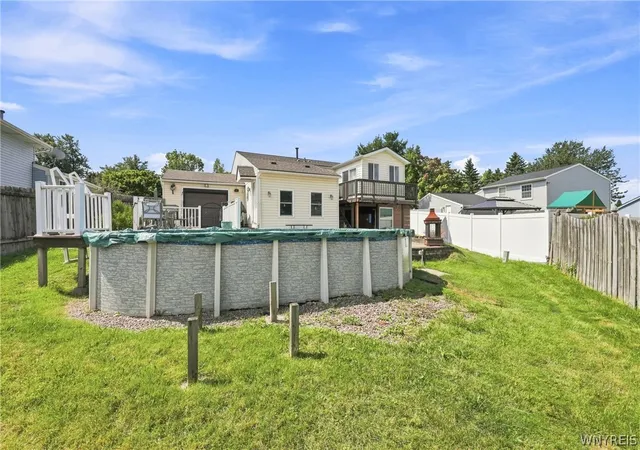 Photo 4 of Single family home for sale at 4209 Polly Ln, Hamburg, NY 14075 | MLS# B1710704 | Listing updated on 2026-09-03