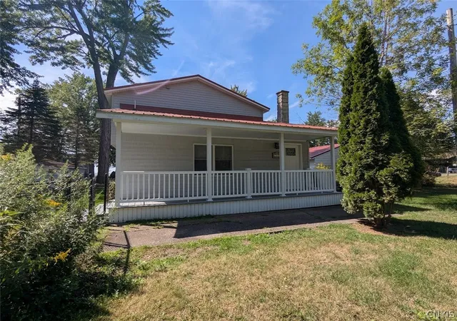 Photo 1 of Single family home for sale at 7340 Lake Shore Dr, Vienna, NY 13308 | MLS# S1710563 | Listing updated on 2026-09-17