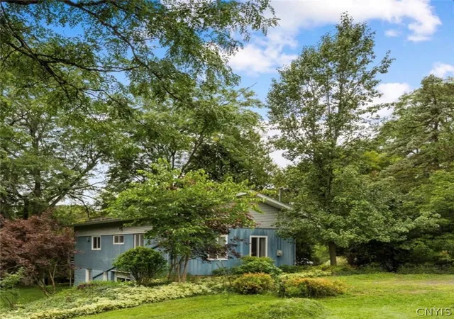 Photo 1 of Single family home for sale at 3443 South St, Kirkland, NY 13323 | MLS# S1710192 | Listing updated on 2026-08-31