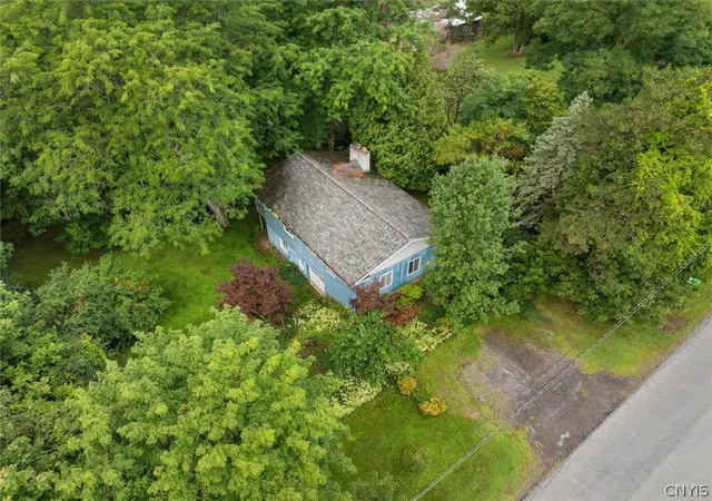Photo 2 of Single family home for sale at 3443 South St, Kirkland, NY 13323 | MLS# S1710192 | Listing updated on 2026-08-31