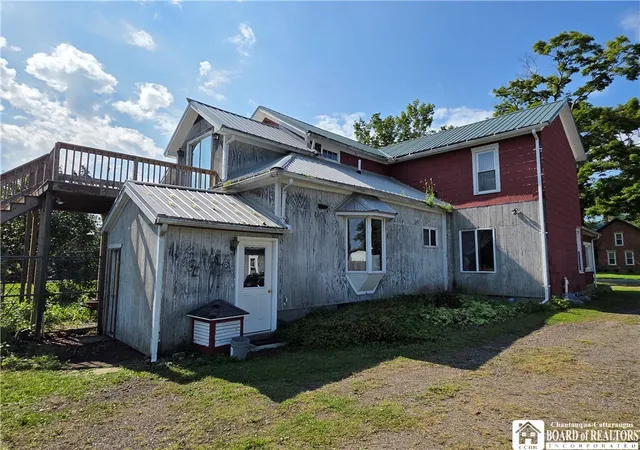 Photo 2 of Single family home for sale at 15 Bird St, Westfield, NY 14787 | MLS# R1706765 | Listing updated on 2026-08-30