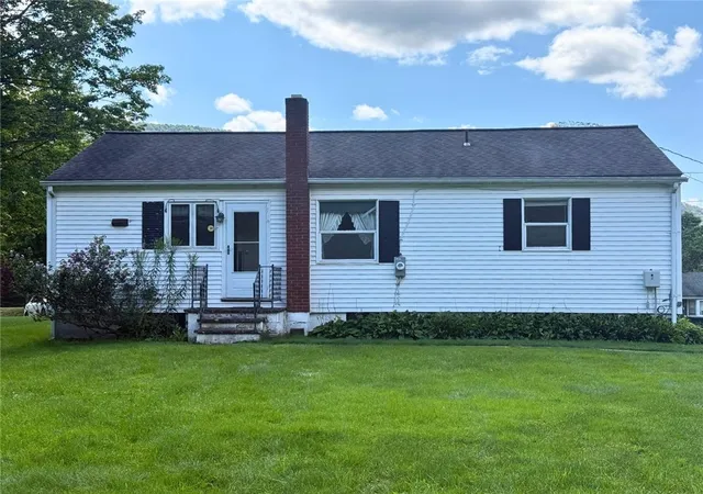 Photo 3 of Sale Pending at 751 County Route 3, Middletown, NY 12455 | MLS# R1710179 | Listing updated on 2026-09-01