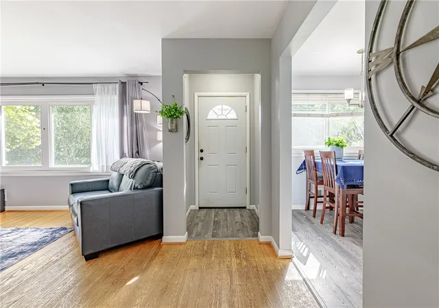 Photo 3 of Sale Pending at 25 Dorington Rd, Irondequoit, NY 14609 | MLS# R1711052 | Listing updated on 2026-09-10