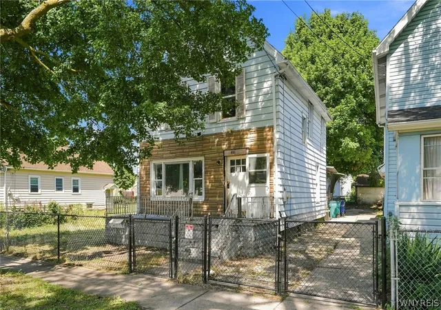Photo 2 of Single family home for sale at 48 Sirret St, Buffalo, NY 14220 | MLS# B1709207 | Listing updated on 2026-09-06