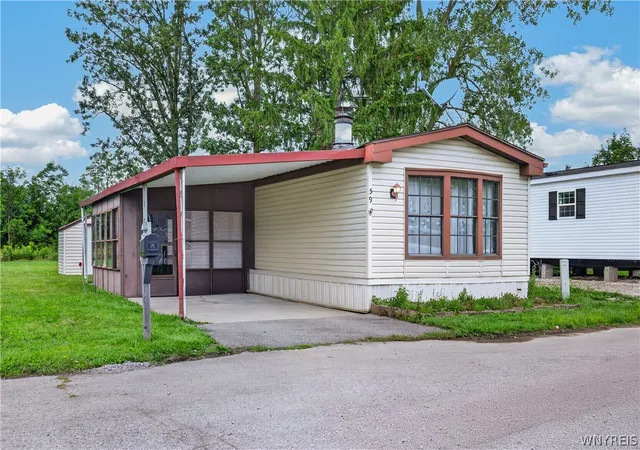 Photo 1 of Manufactured home for sale at 59 Annamarie, Buffalo, NY 14225 | MLS# B1710538 | Listing updated on 2026-09-09