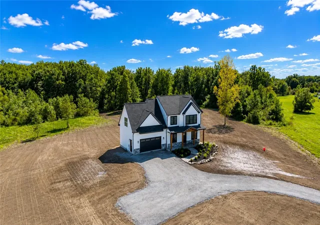 Photo 2 of Single family home for sale at 66 Parnell Dr, Churchville, NY 14428 | MLS# R1711059 | Listing updated on 2026-08-31
