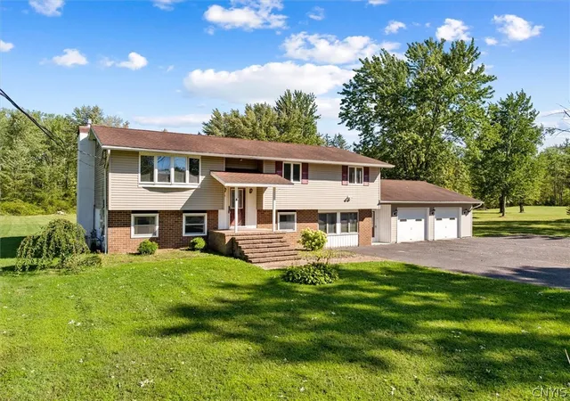 Photo 3 of Single family home for sale at 8942 Ash Ln, Sullivan, NY 13030 | MLS# S1710480 | Listing updated on 2026-08-31