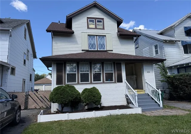 Photo 1 of Sale Pending at 424 Lasalle Ave, Buffalo, NY 14215 | MLS# B1711121 | Listing updated on 2026-09-11