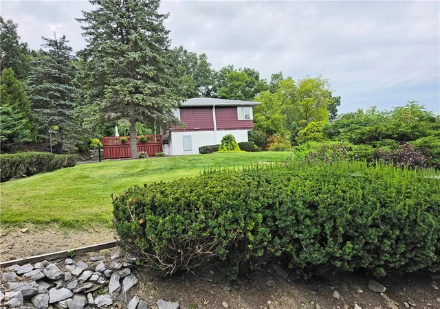 Photo 1 of Single family home for sale at 116 Donovan Dr, Horseheads, NY 14845 | MLS# R1710987 | Listing updated on 2026-09-08