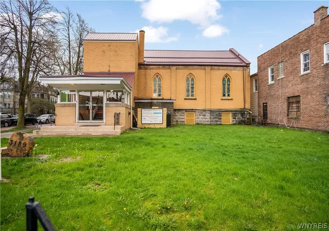 Photo 1 of Single family home for sale at 3189 Main St, Buffalo, NY 14214 | MLS# B1711022 | Listing updated on 2026-08-31