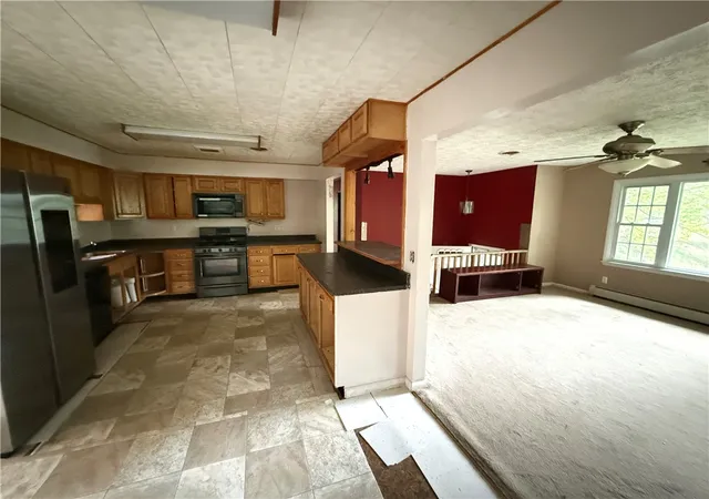 Photo 3 of Sale Pending at 82 Stonecroft, Horseheads, NY 14845 | MLS# R1711193 | Listing updated on 2026-09-10