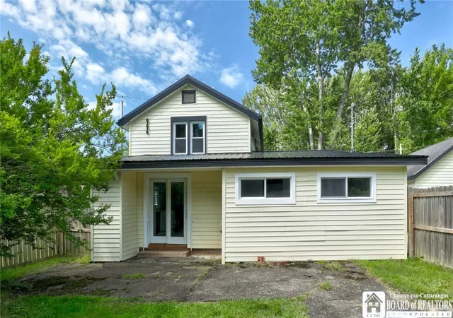 Photo 3 of Single family home for sale at 2754 Denslow Ave, Fluvanna, NY 14701 | MLS# R1710918 | Listing updated on 2026-09-07