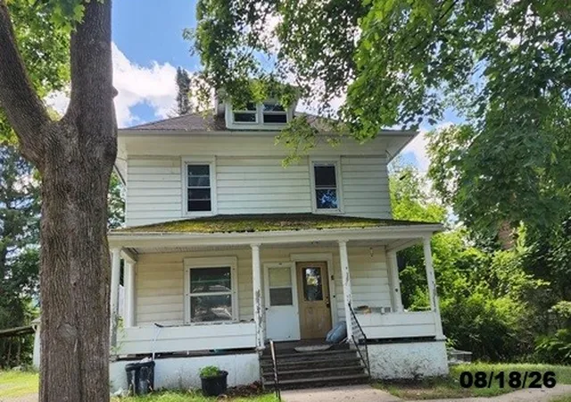 Photo 1 of Single family home for sale at 7 Oak Ave, Sidney, NY 13838 | MLS# R1711323 | Listing updated on 2026-09-02