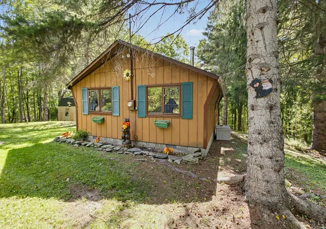 Photo 1 of Single family home for sale at 220 Upper Kennedy, Margaretville, NY 12455 | MLS# R1709562 | Listing updated on 2026-09-15