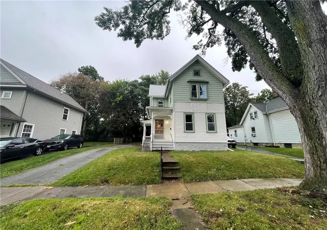 Photo 1 of Sale Pending at 279 Ravine Ave, Rochester, NY 14613 | MLS# R1710512 | Listing updated on 2026-09-03