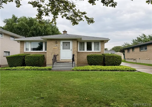 Photo 1 of Sale Pending at 147 Maplegrove Ave, Tonawanda, NY 14150 | MLS# B1711331 | Listing updated on 2026-09-18