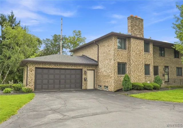 Photo 1 of Sale Pending at 120 Ellicott Crk Rd #10S, Tonawanda, NY 14150 | MLS# B1711182 | Listing updated on 2026-09-25