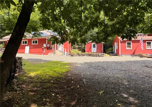 Photo 4 of Single family home for sale at 334 Lulu Coon Rd, Unadilla, NY 13849 | MLS# R1710878 | Listing updated on 2026-09-01