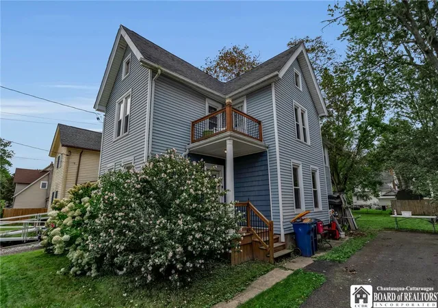 Photo 3 of Single family home for sale at 34 Juniper St, Lockport, NY 14094 | MLS# R1710789 | Listing updated on 2026-09-01