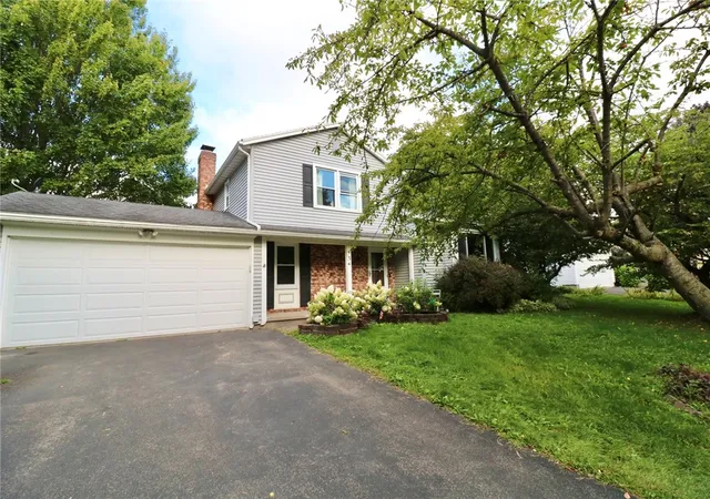 Photo 1 of Sale Pending at 34 Woodshire Ln, Rochester, NY 14606 | MLS# R1711171 | Listing updated on 2026-09-14