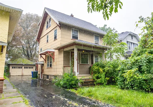 Photo 1 of Single family home for sale at 29 Highland Ave, Rochester, NY 14620 | MLS# R1711244 | Listing updated on 2026-09-16
