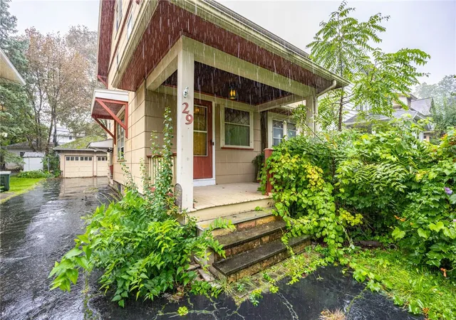 Photo 2 of Single family home for sale at 29 Highland Ave, Rochester, NY 14620 | MLS# R1711244 | Listing updated on 2026-09-16