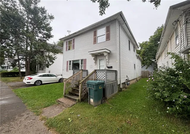 Photo 3 of Sale Pending at 411 Verona St, Rochester, NY 14608 | MLS# R1711179 | Listing updated on 2026-09-09