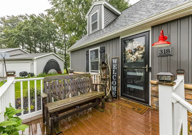 Photo 4 of Sale Pending at 318 Valiant Dr, Rochester, NY 14623 | MLS# R1711175 | Listing updated on 2026-09-10