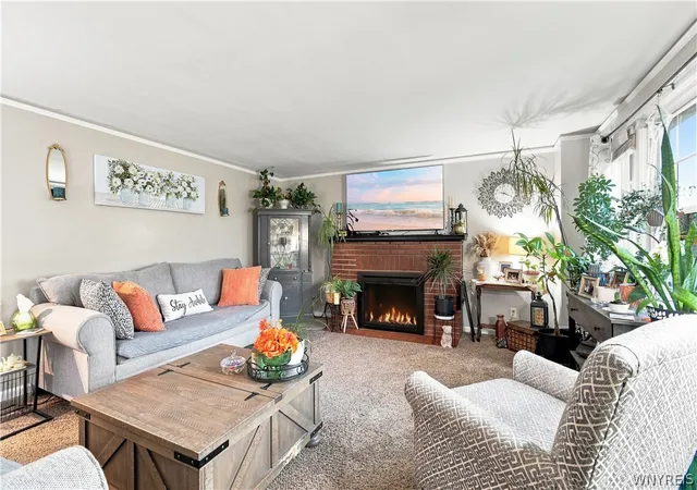 Photo 3 of Sale Pending at 134 Coventry Rd, Buffalo, NY 14217 | MLS# B1711299 | Listing updated on 2026-09-08