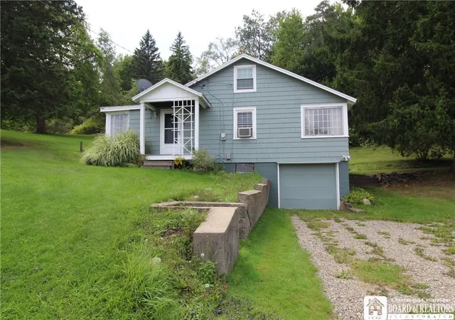 Photo 1 of Single family home for sale at 3605 N Main St Ext, Jamestown, NY 14701 | MLS# R1709806 | Listing updated on 2026-09-10