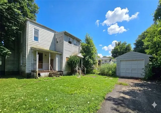 Photo 3 of Multi family home for sale at 250 252 W Hudson St, Elmira, NY 14904 | MLS# R1711392 | Listing updated on 2026-09-15