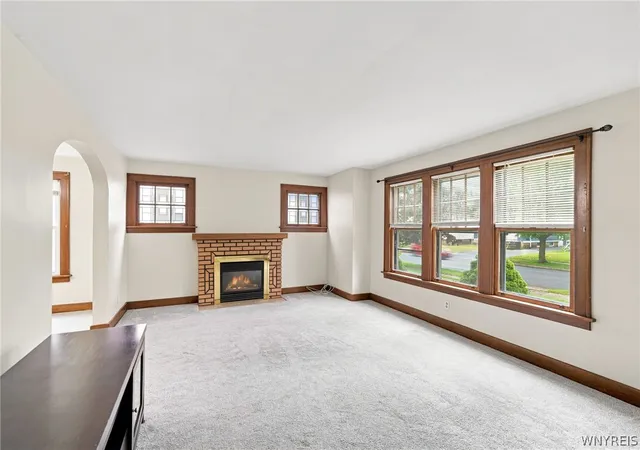 Listing Photo 5 - Condo for sale in building located at 160 Hamilton Dr, Buffalo, NY 14226