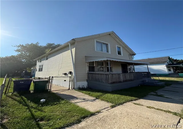 Photo 2 of Multi family home for sale at 36 Sherman St, Buffalo, NY 14206 | MLS# B1711428 | Listing updated on 2026-09-04