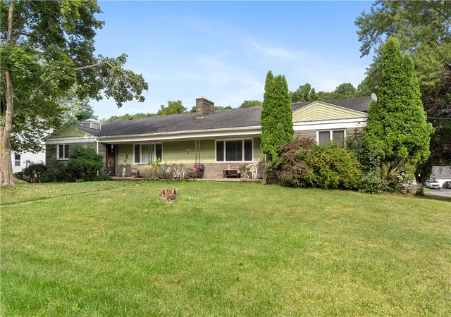 Photo 1 of Multi family home for sale at 138 Woodside Dr, Newark, NY 14513 | MLS# R1710511 | Listing updated on 2026-09-11