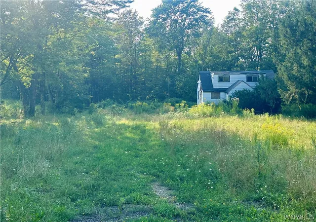 Photo 3 of Sale Pending at 8486 Feddick Rd, Hamburg, NY 14075 | MLS# B1711525 | Listing updated on 2026-09-10
