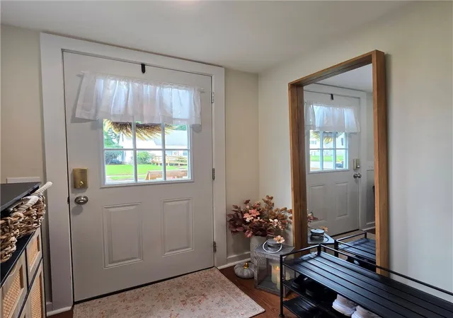 Photo 3 of Sale Pending at 512 Harcourt Dr, Elmira, NY 14904 | MLS# R1711611 | Listing updated on 2026-09-07
