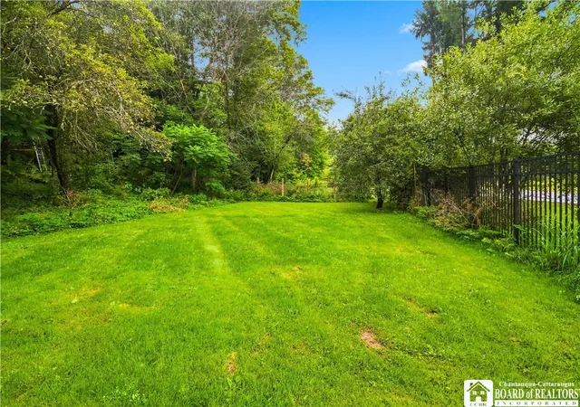 Photo 4 of Single family home for sale at 5241 Thornton Rd, Gerry, NY 14740 | MLS# R1711513 | Listing updated on 2026-09-11