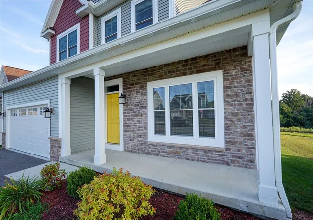 Photo 2 of Single family home for sale at 80 Chatwood Ln, Henrietta, NY 14467 | MLS# R1711684 | Listing updated on 2026-09-06