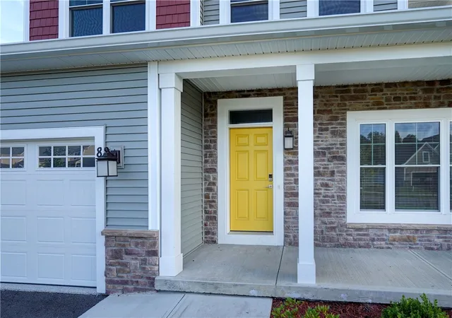 Photo 3 of Single family home for sale at 80 Chatwood Ln, Henrietta, NY 14467 | MLS# R1711684 | Listing updated on 2026-09-06