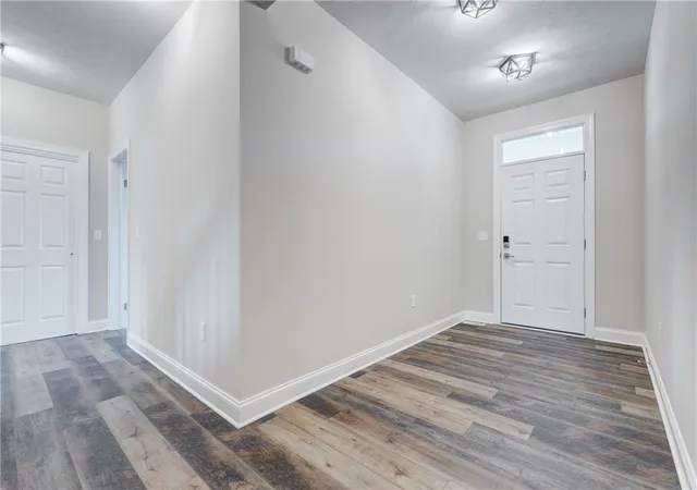 Photo 3 of Single family home for sale at 80 Chatwood Ln, Henrietta, NY 14467 | MLS# R1711684 | Listing updated on 2026-09-06