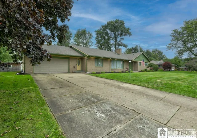Photo 2 of Single family home for sale at 11 Emory Dr, Jamestown, NY 14701 | MLS# R1711512 | Listing updated on 2026-09-05