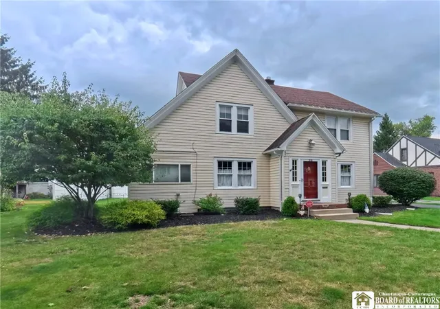 Photo 1 of Single family home for sale at 210 Arlington Ave, Jamestown, NY 14701 | MLS# R1711236 | Listing updated on 2026-09-08