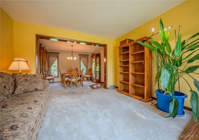 Photo 4 of Sale Pending at 16 Cedar Ridge Dr, West Seneca, NY 14224 | MLS# B1711360 | Listing updated on 2026-09-07