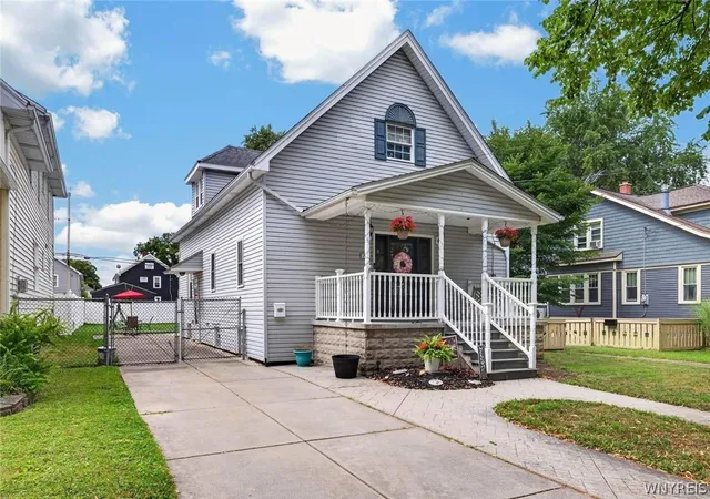 Photo 1 of Single family home for sale at 247 Potters Rd, Buffalo, NY 14220 | MLS# B1711704 | Listing updated on 2026-09-12