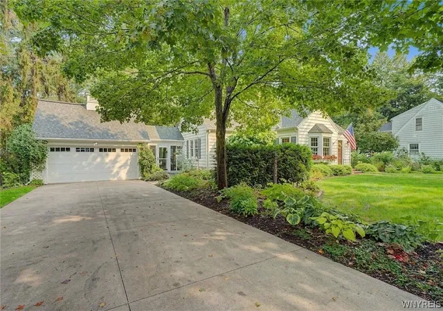 Photo 3 of Sale Pending at 57 Lombardy Ln, Hamburg, NY 14075 | MLS# B1710799 | Listing updated on 2026-09-04