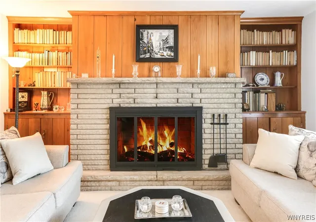 Photo 3 of Sale Pending at 11 Hunting Rd, Buffalo, NY 14215 | MLS# B1711729 | Listing updated on 2026-09-09